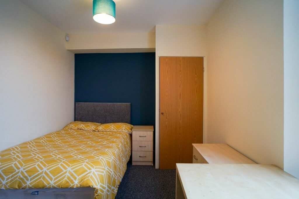 65_Roebuck_Road