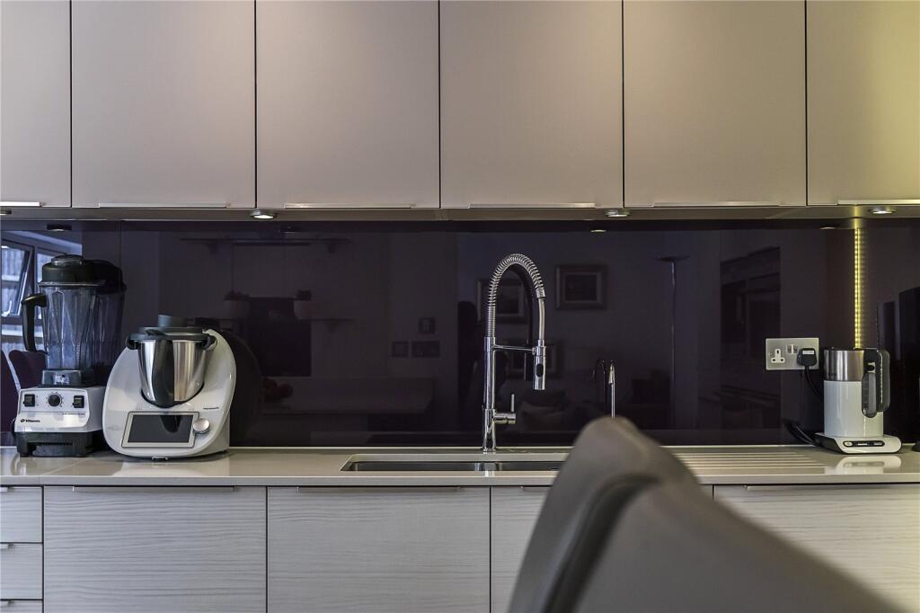Picture No. 14