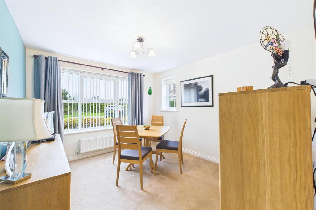 Dining Room.jpg