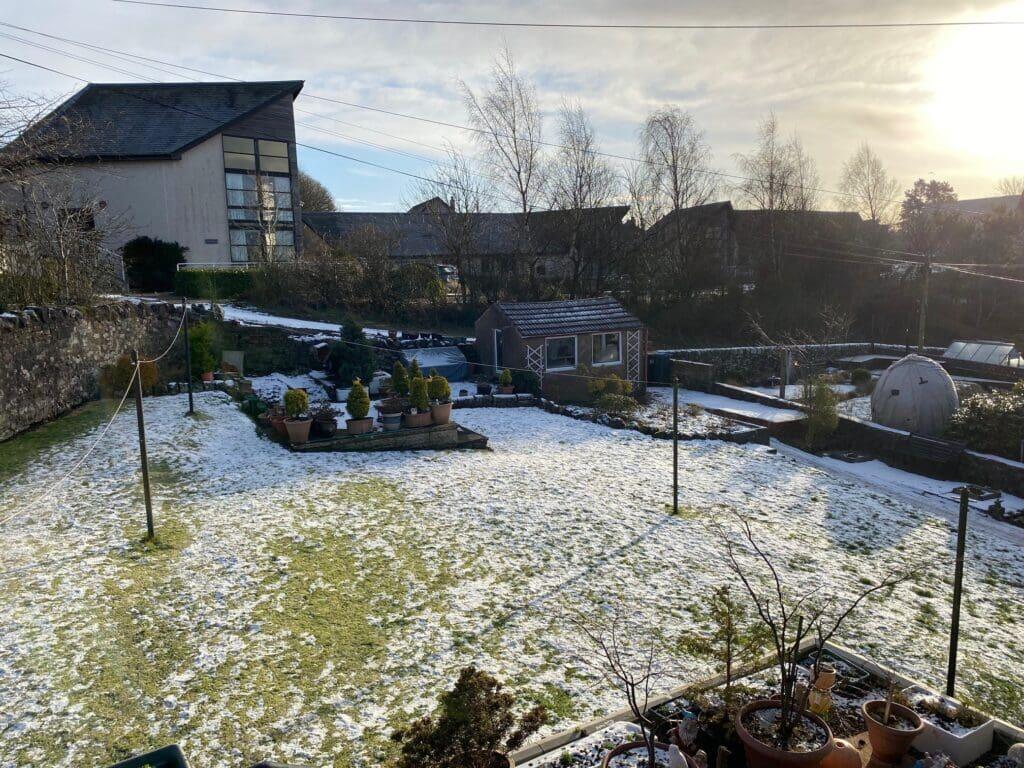 REAR SHARED GARDENS