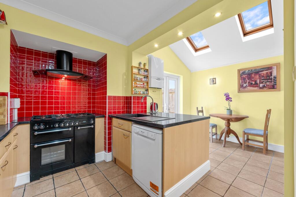 Kitchen-Breakfast room