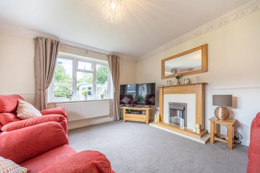 SITTING DINING ROOM