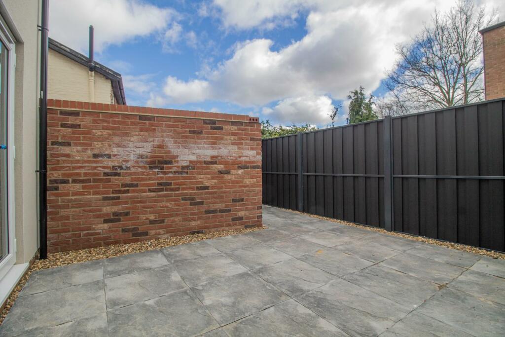 Apartment 1_Saddler's Court [Private Courtyard Gar