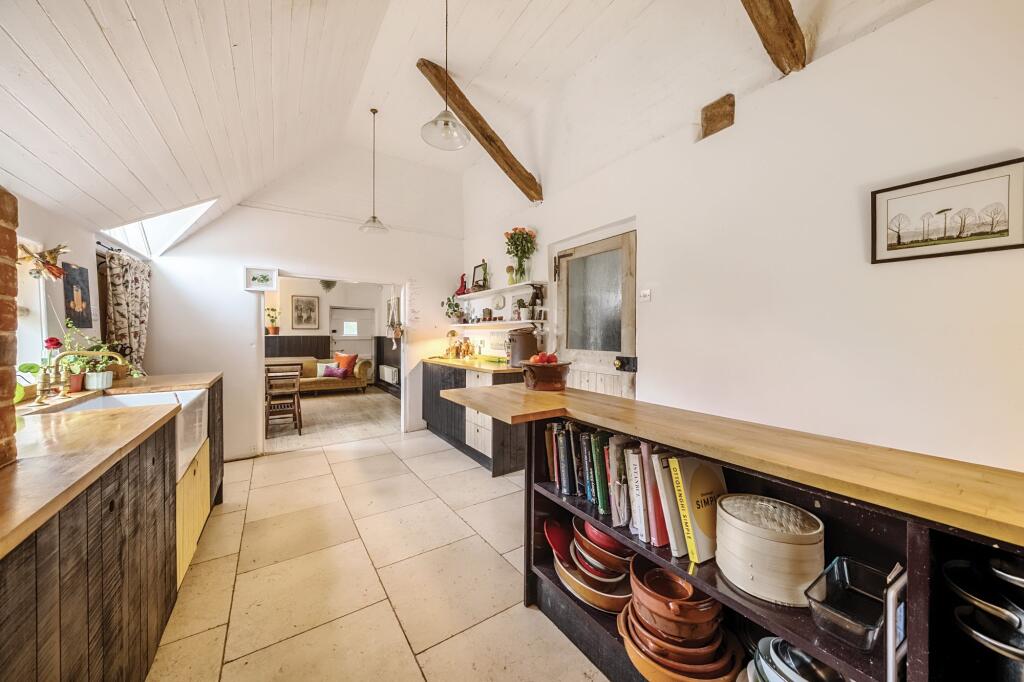 Kitchen (2)