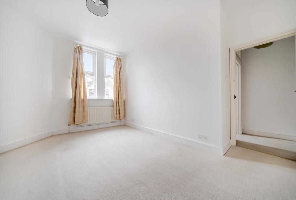 1365982-15-68efa2...