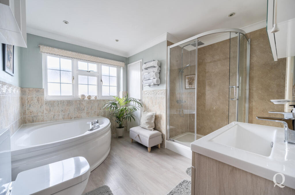 164b5e93-176b-41e...