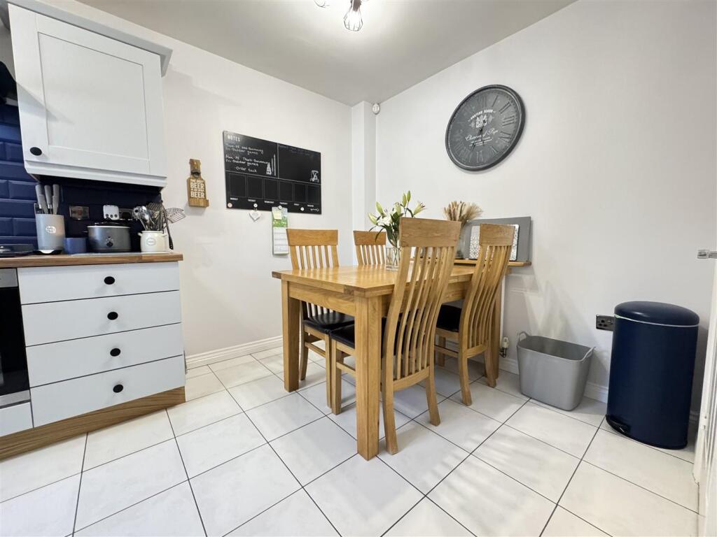 IMG_6345 (Large).JPG