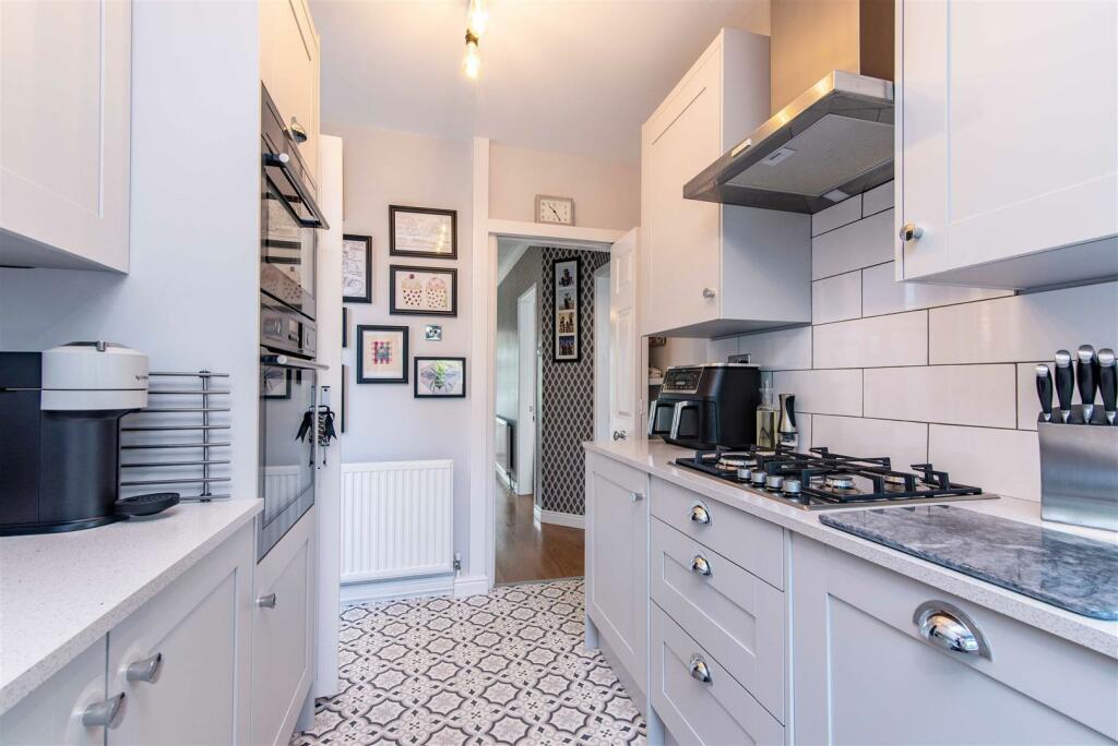 186 ruddingtonlane-low-24.jpg