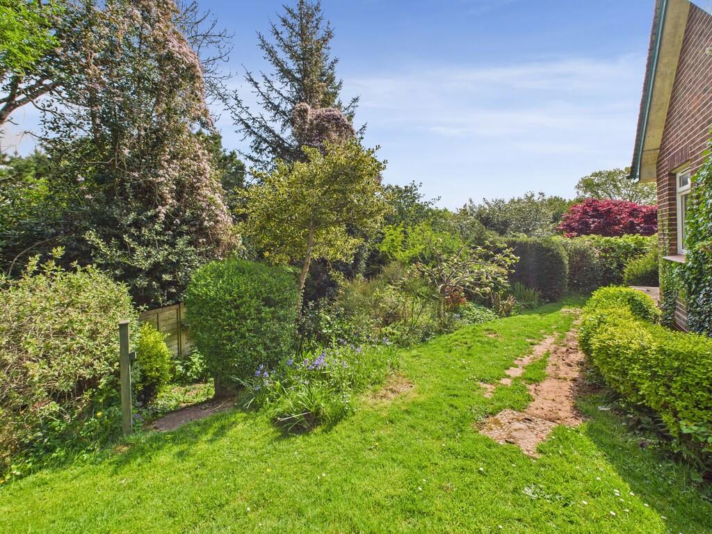 Garden b