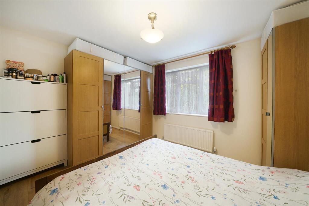 79 Cambridge Close - CdPkSDC0pnEk0toa01X3.jpg