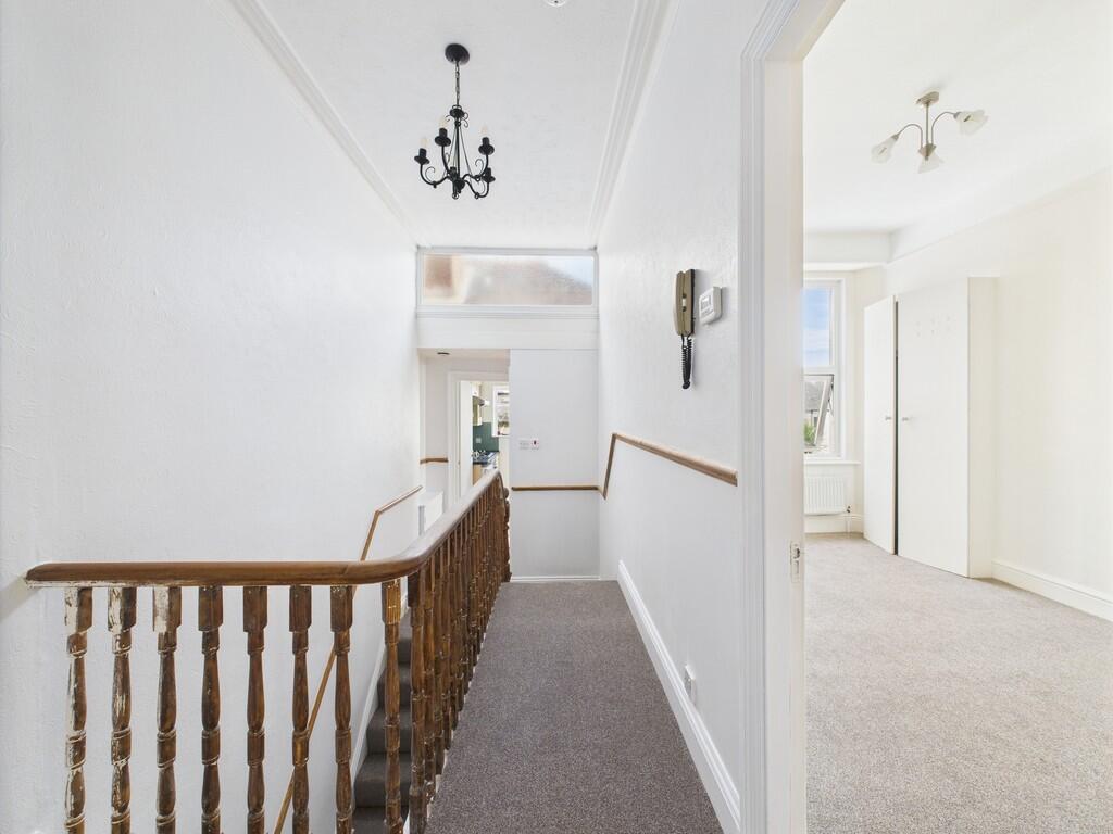 CAM02089G0-PR0500...