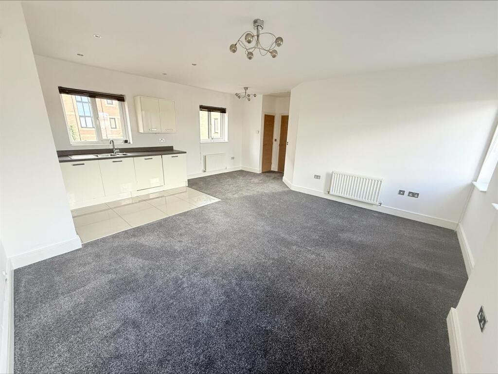 Lounge Open Plan to Kitchen