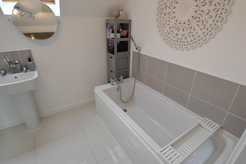Master En-Suite