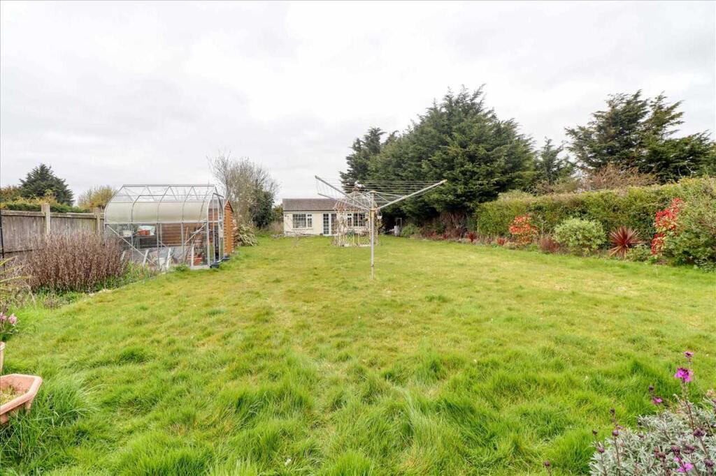 200' Rear Garden