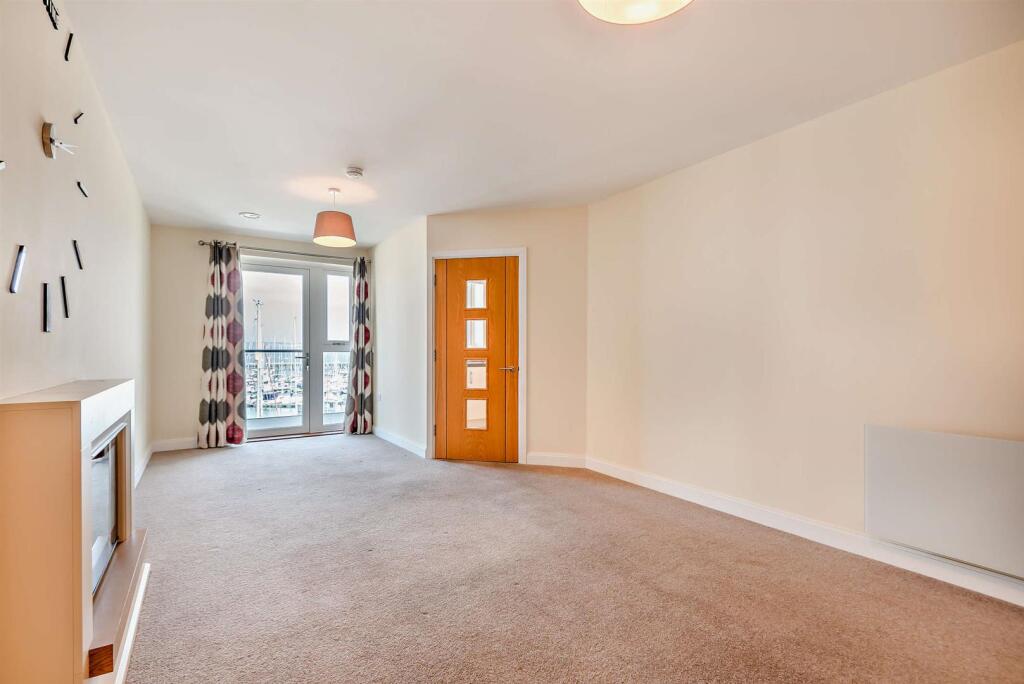 8645891-interior08-800.jpg