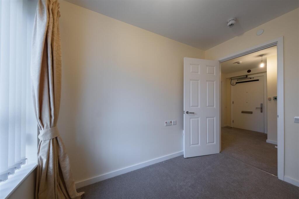 53 Hazelmere-012.jpg