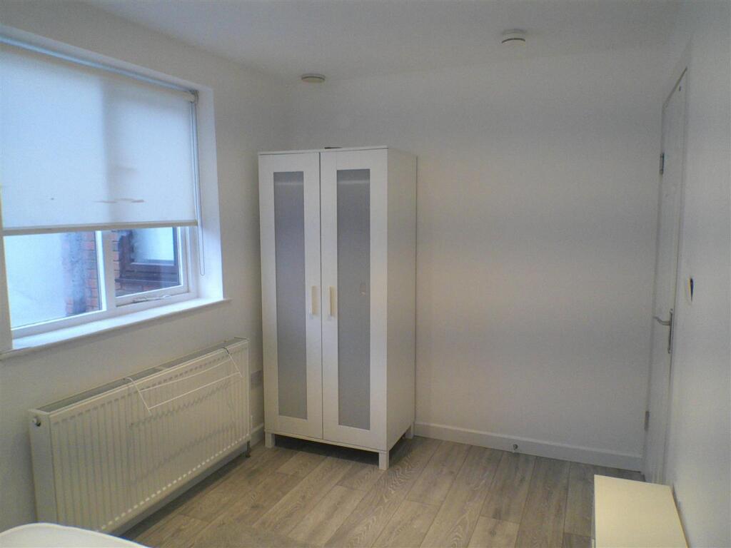 room 3.JPG