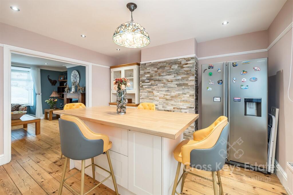 Open Plan Kitchen/Dining Room
