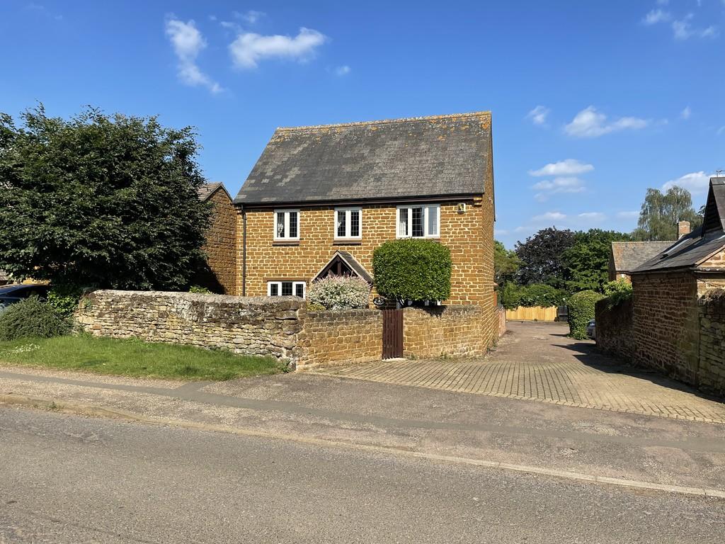 Bees Croft Lime A...