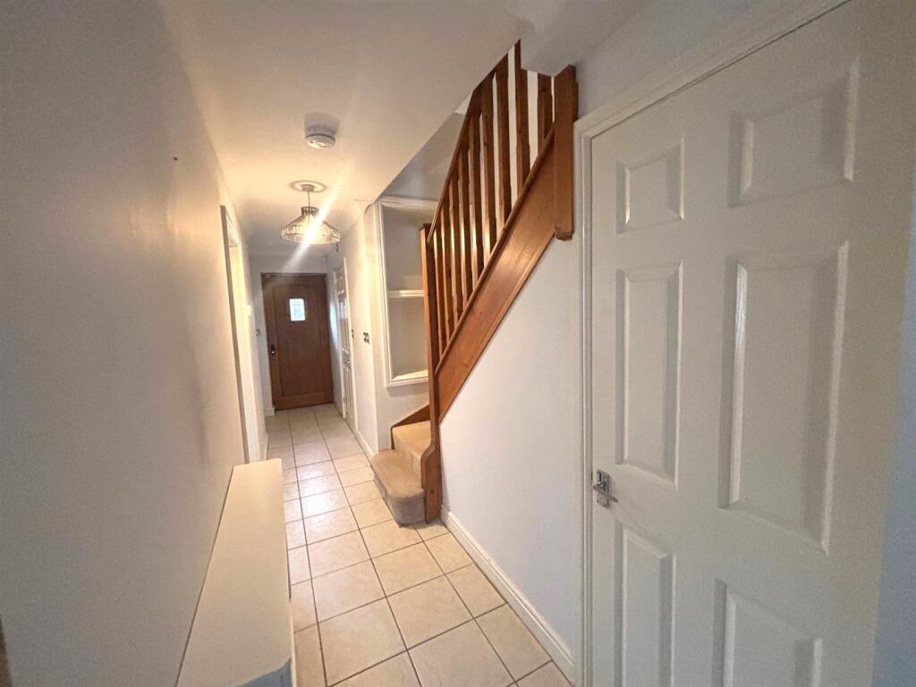 Station hall way.jpg