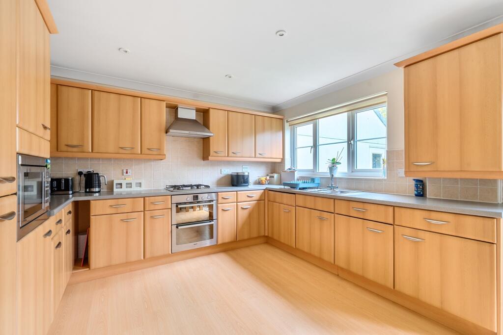 1380458-7-691720fb23a1b