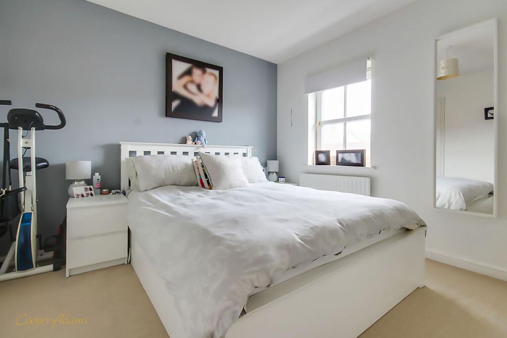 Main bedroom