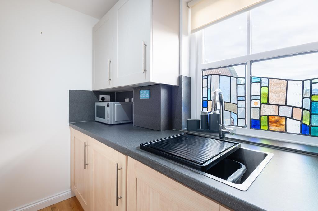 KITCHEN DETAIL