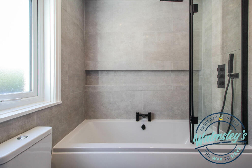 Family bathroom