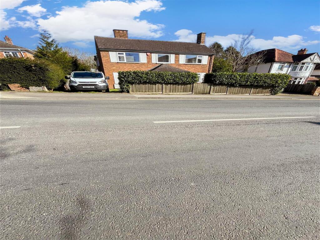 Front 03/03/25 (FMA)