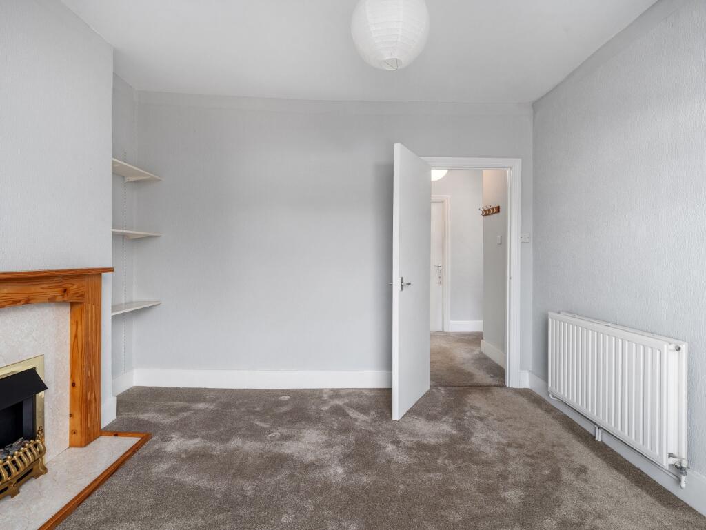 Living Room (view b)