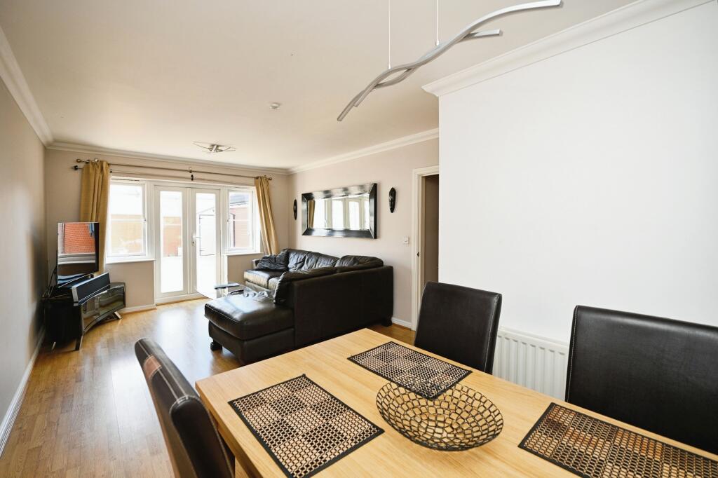 Living / Dining Room