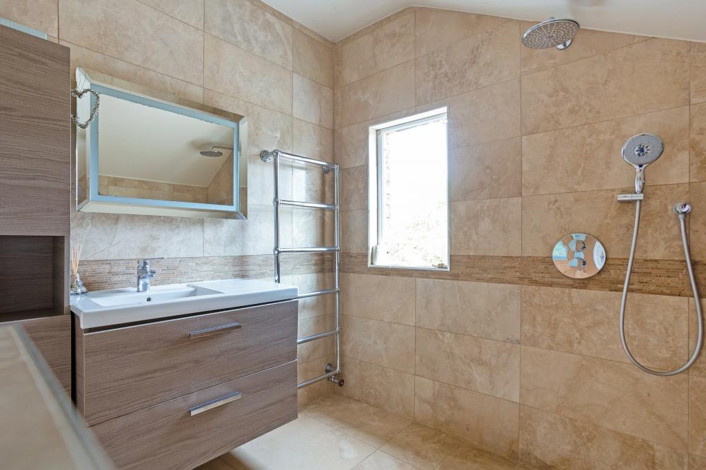31 Copt Elm Road 305082 (17).jpg