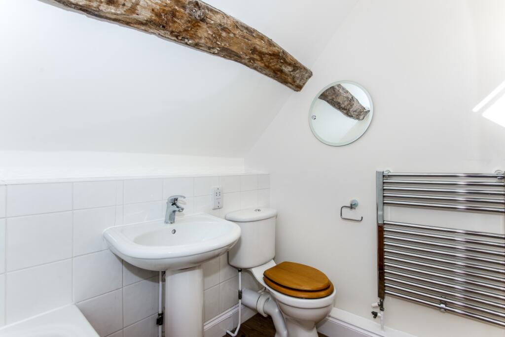 Bathroom1