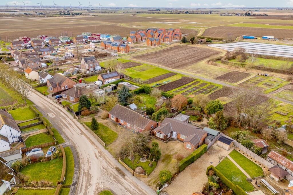 Tudor Lodge (Bicker)-1