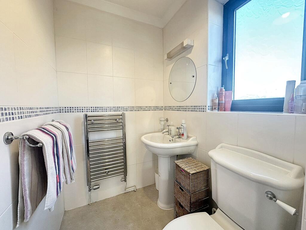 Ensuite