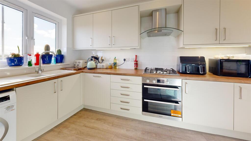 Red-Crane-Walk-Kitchen.jpg