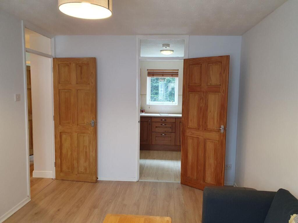 Lounge to door.jpg
