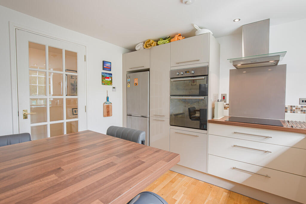 KitchenAngle2