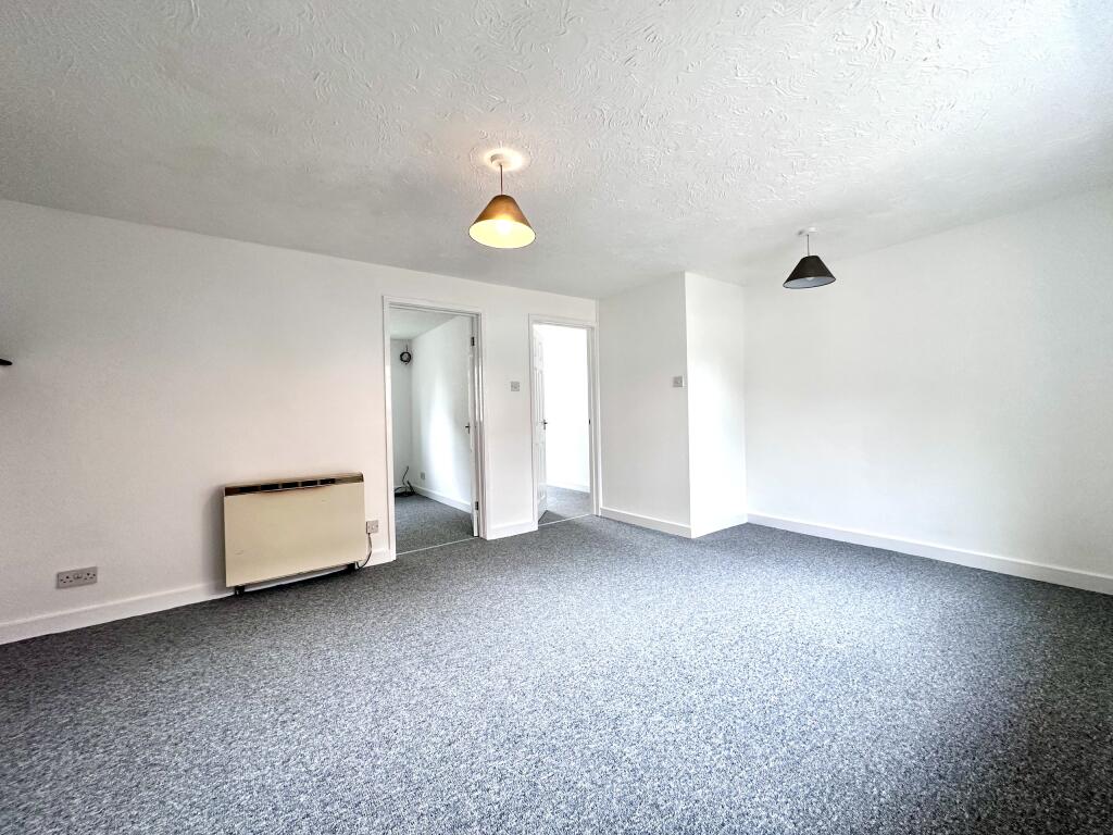 Living room 2