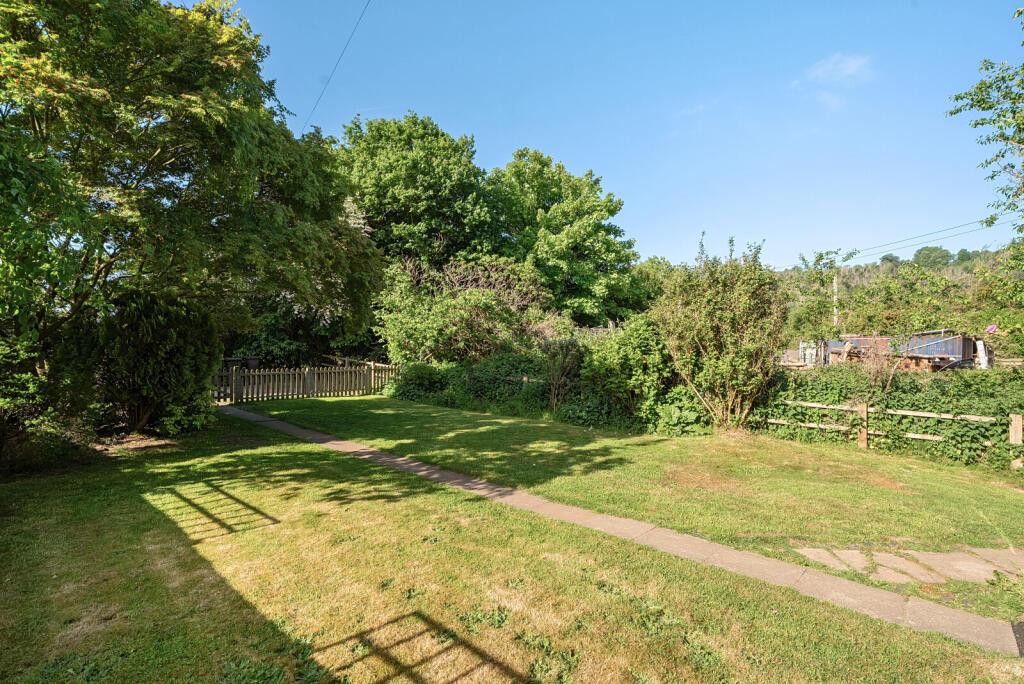 1294525-3-6826ec4...