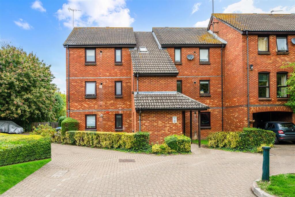 FARRIERS CLOSE- (13).jpg