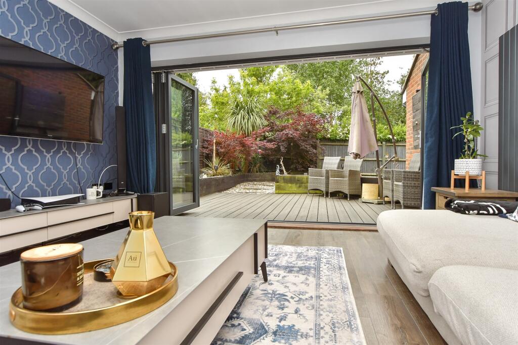 Internal Lifestyle Photograph