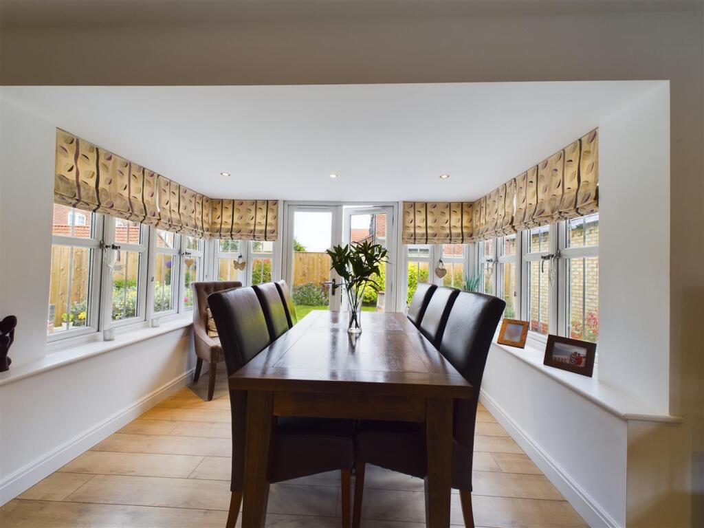 KITCHEN/ LIVING/ DINER