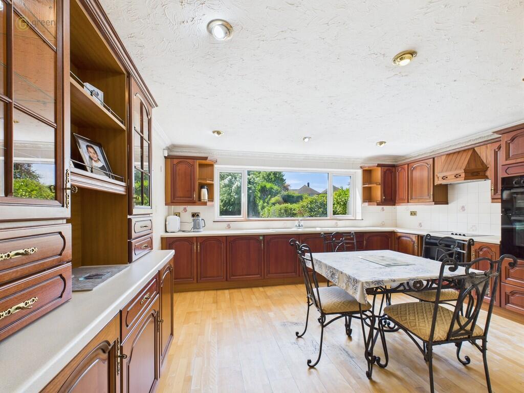 CAM03830G0-PR0184...