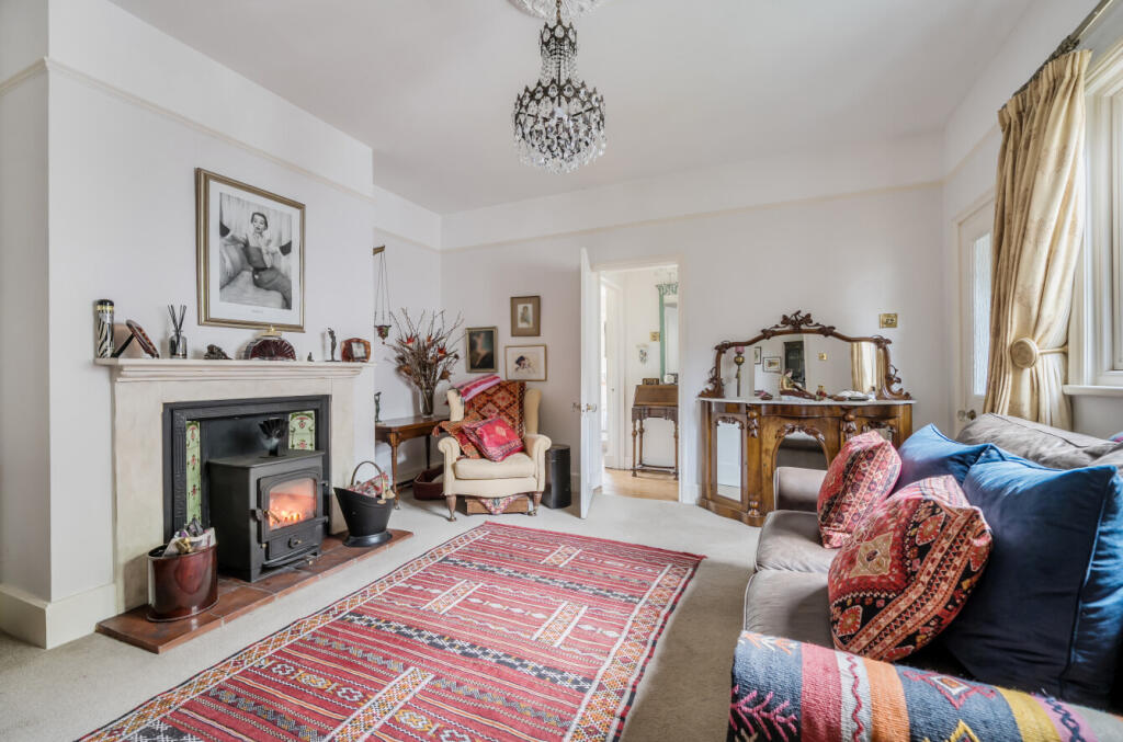 1357737-13-68d7c3...