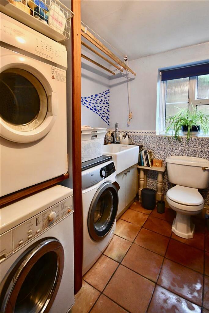 Utility/Cloakroom