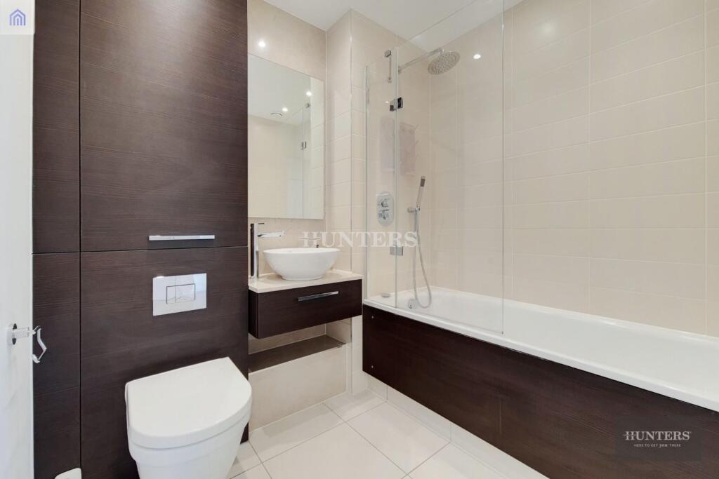 5_Bathroom-0.jpg