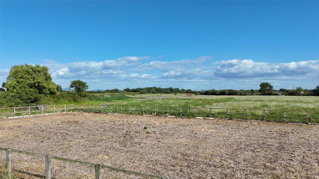 Sand Paddock