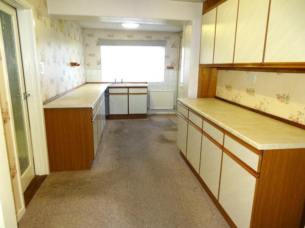 EXTENDED KITCHEN