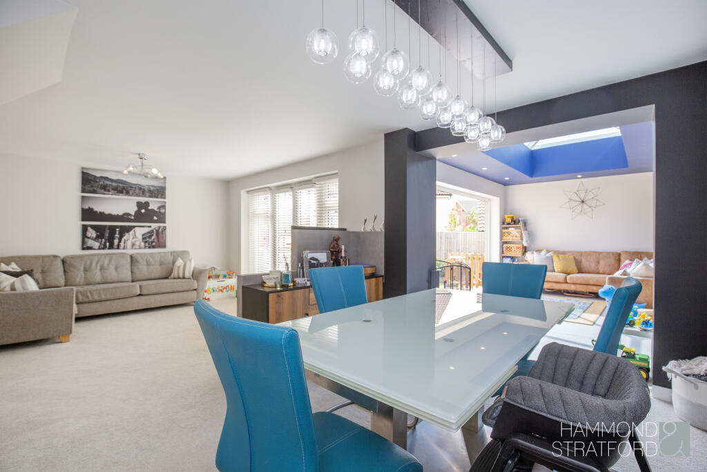 Lounge/Diner